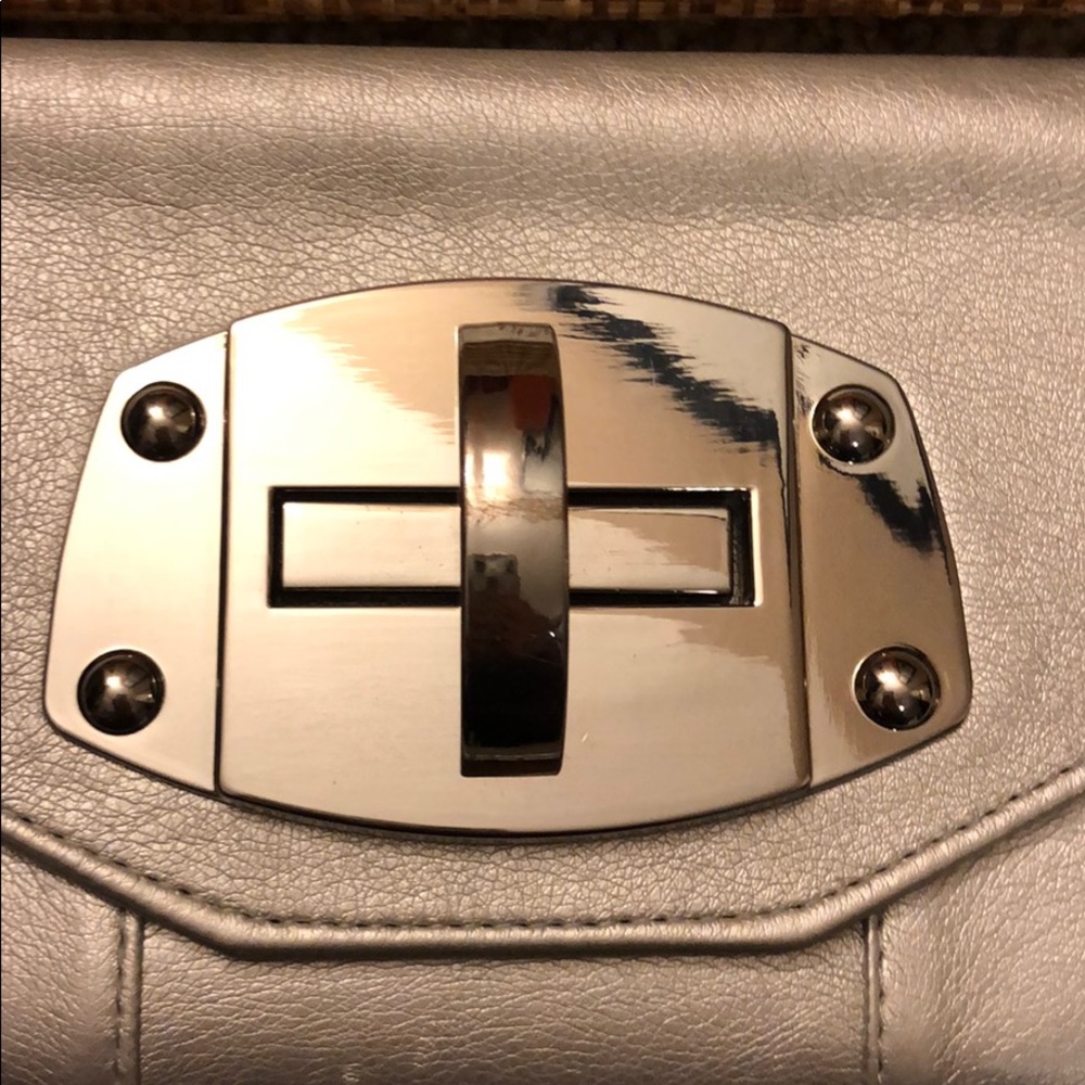 Silver clutch - Picture 5 of 5